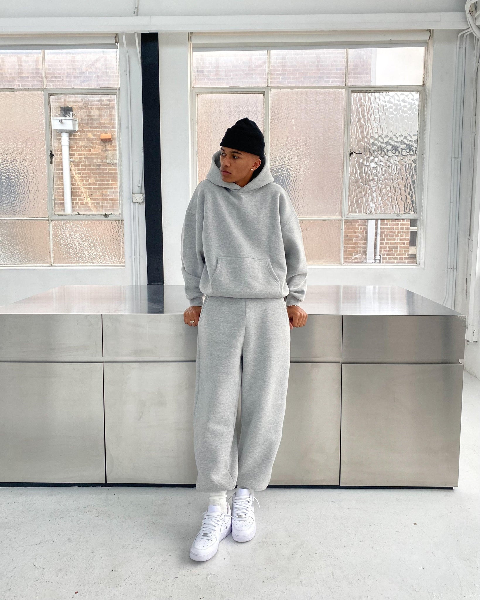 COZY HOODIE - GREY